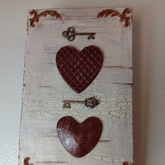 Wood Key Holder. Crackle Paint on Wood with Resin Hearts & Metal Keys. Handmade. - Picture 1 of 7